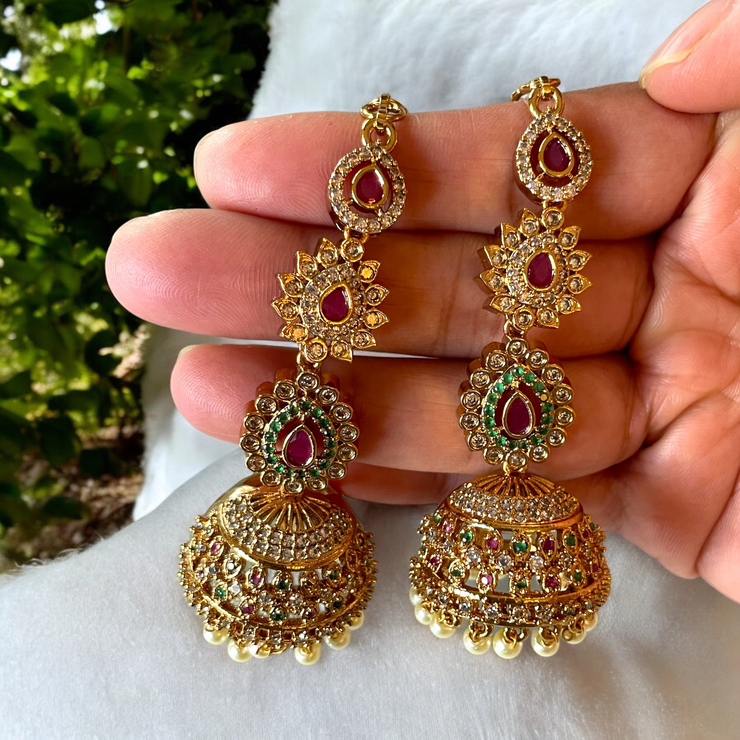 Elegant Jhumka with Maatal