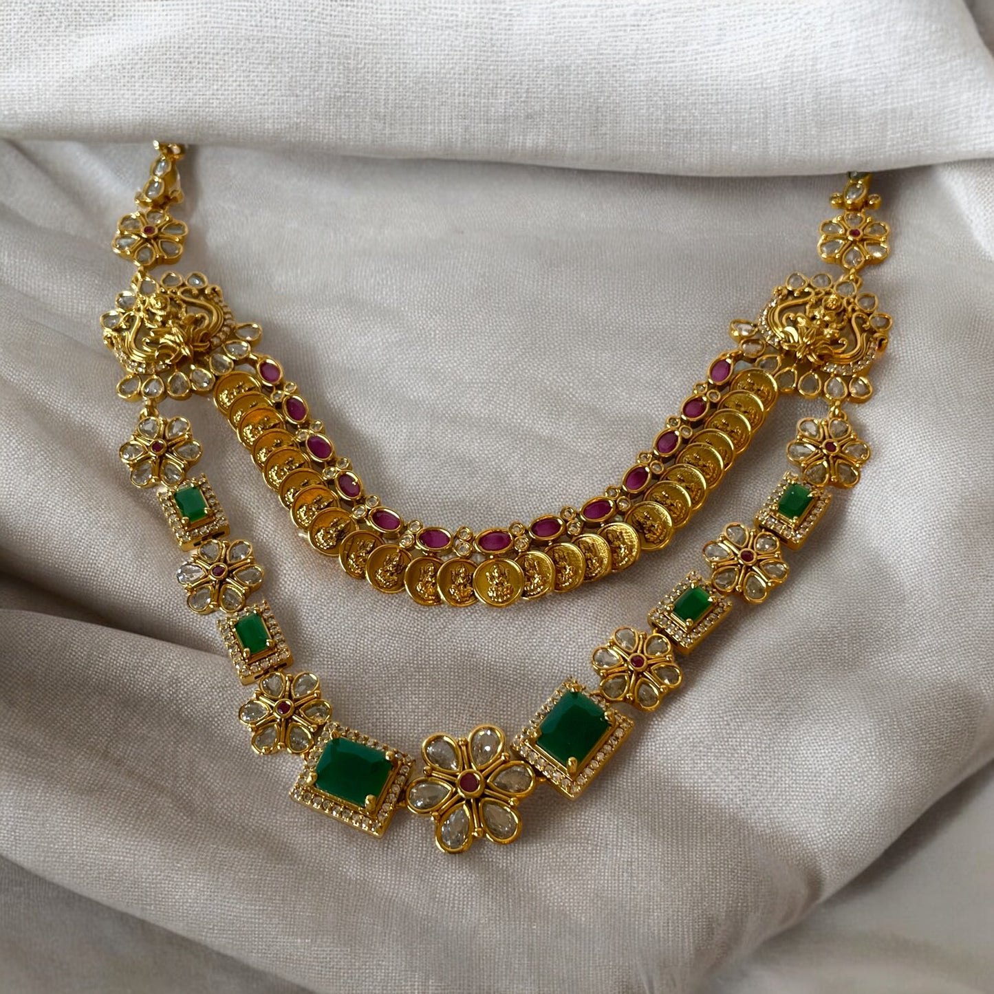 Two Step South Indian Neckwear Set