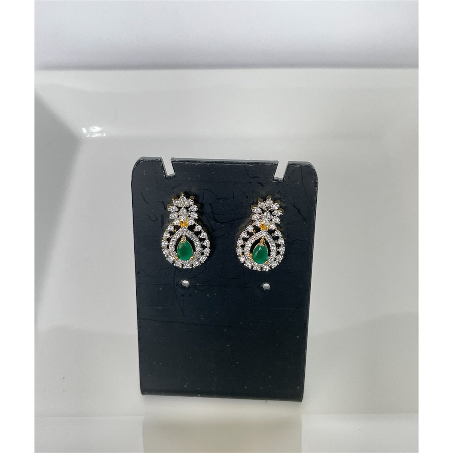 AD green stone diamond like neckwear set