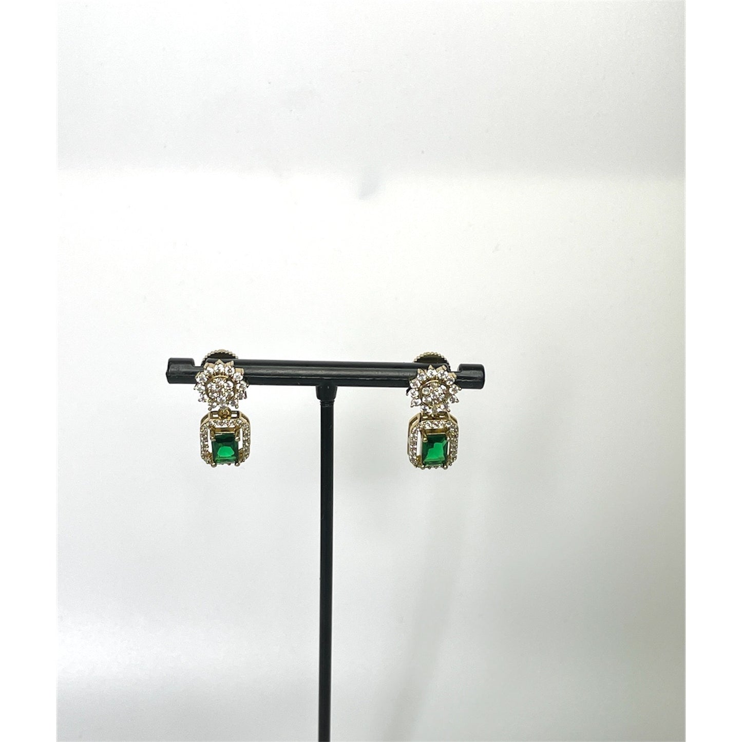 AD green stone neckwear set