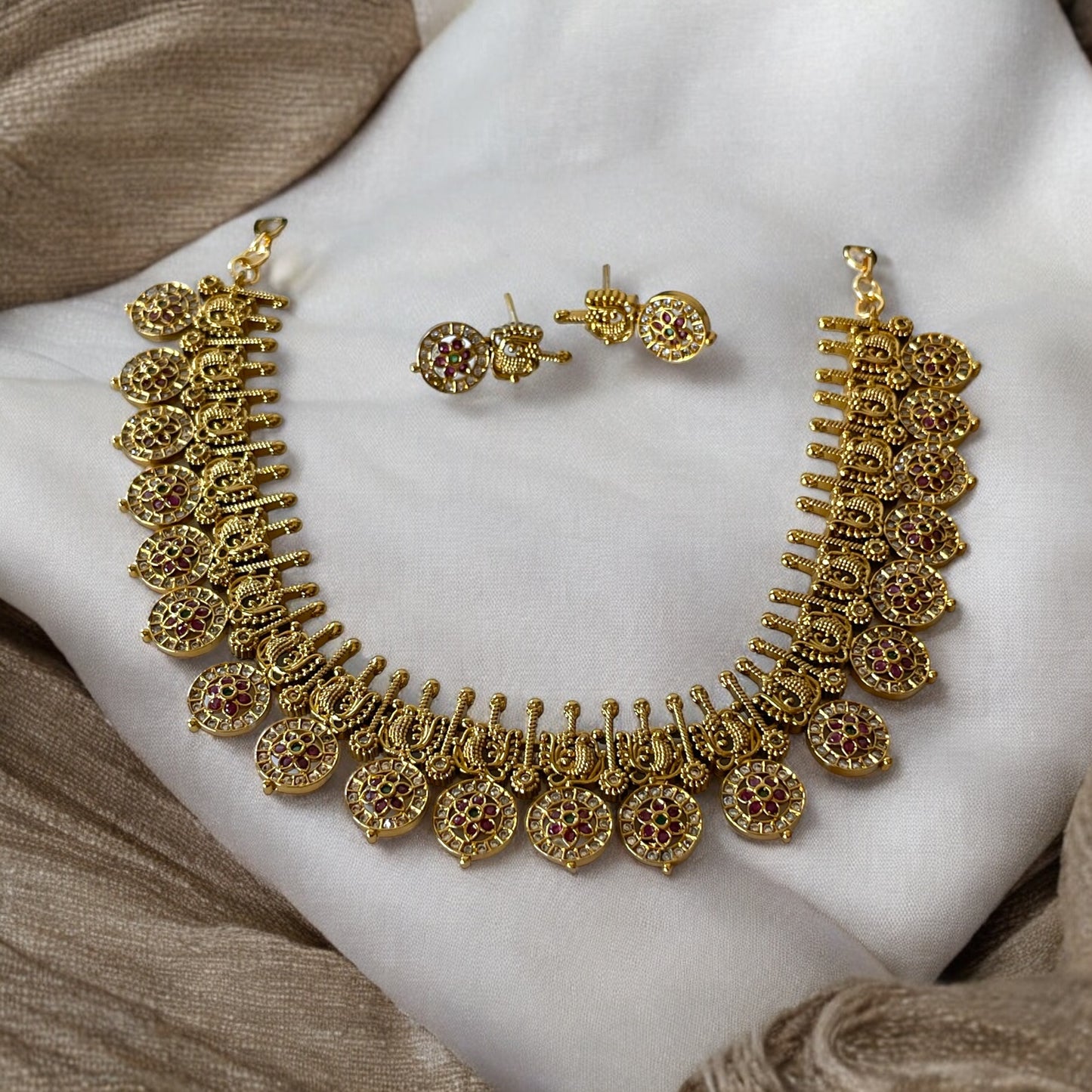 Annapakshi Neckwear Set