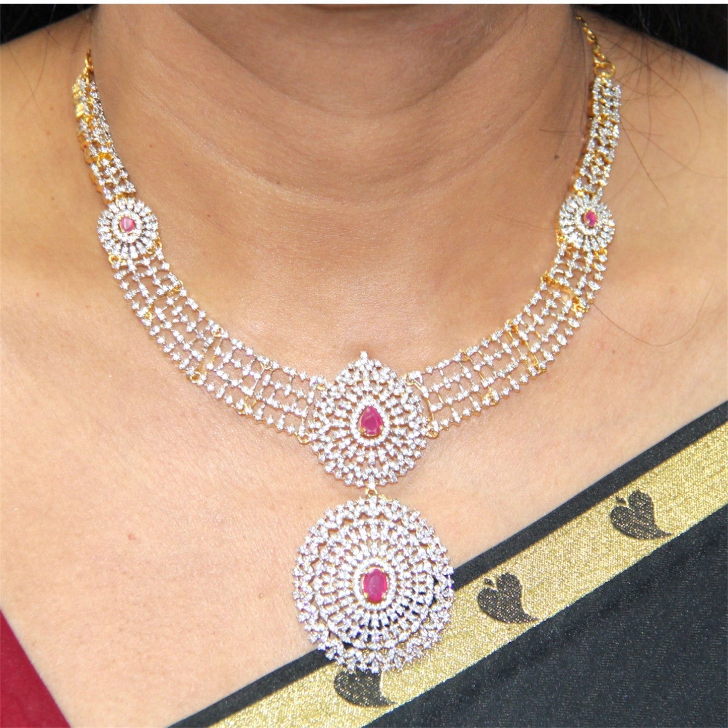 Bridal Red Pendant Neckwear Set
