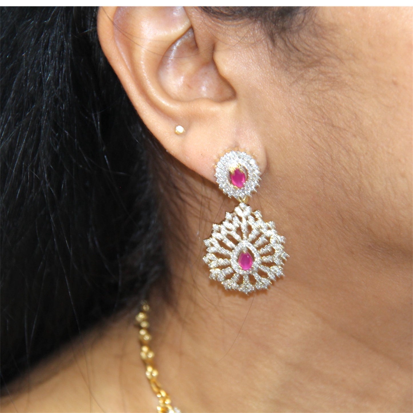 Bridal Red Pendant Neckwear Set