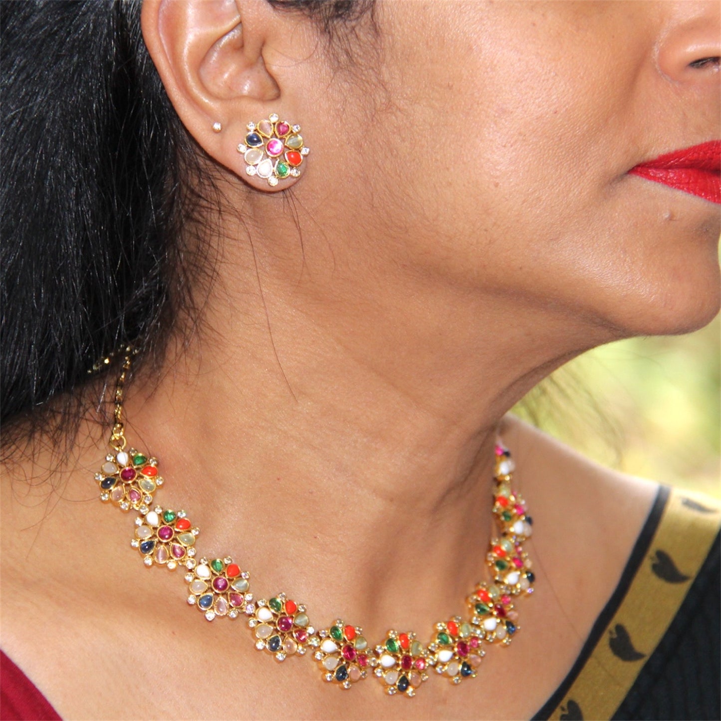 Navaratna Neckwear Set