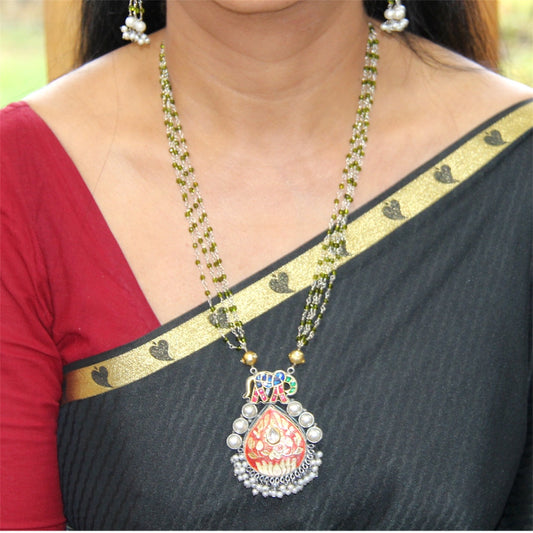 Green Beads Neckwear Set