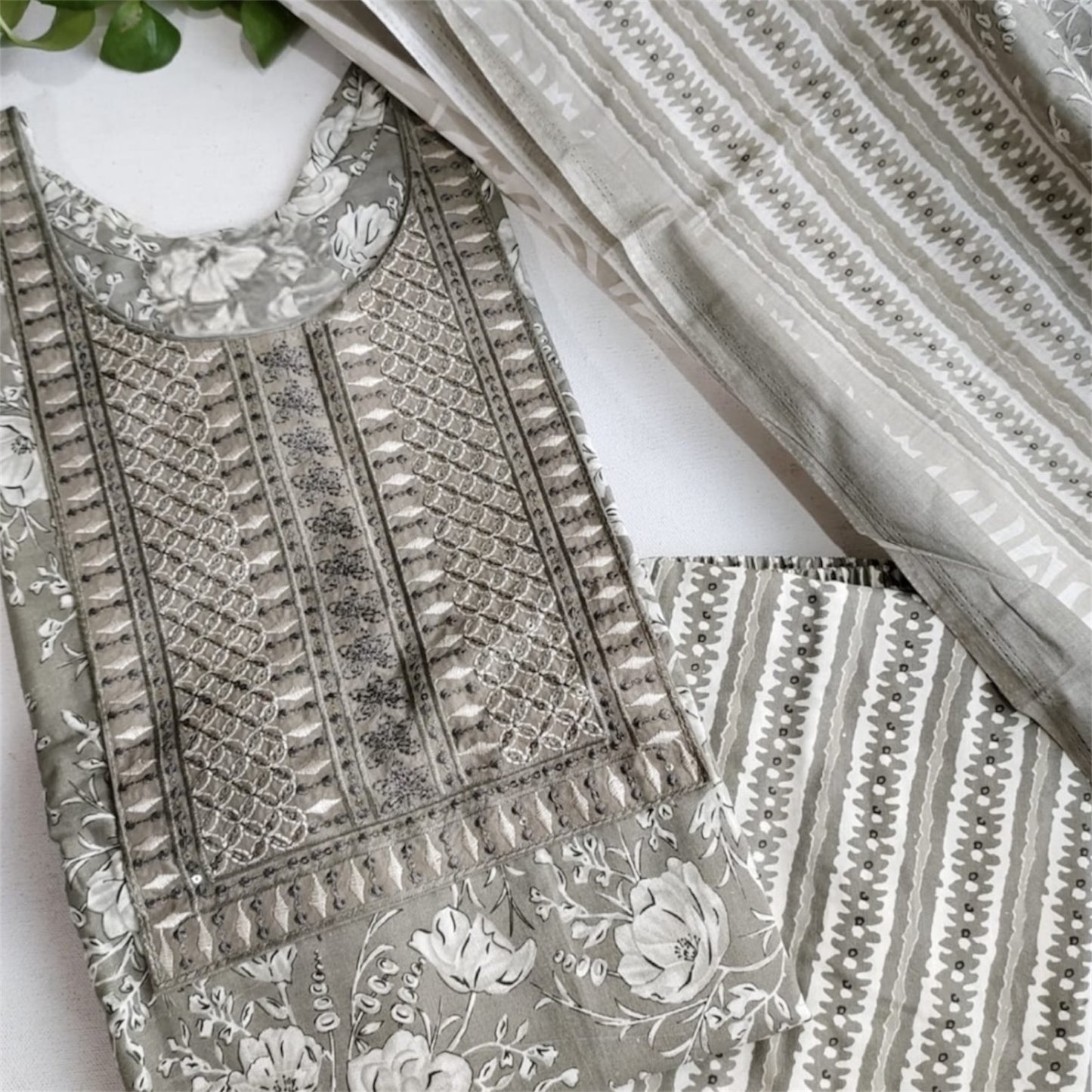 Elegant Embroidered Cotton Kurthi Set with Dupatta - Grey