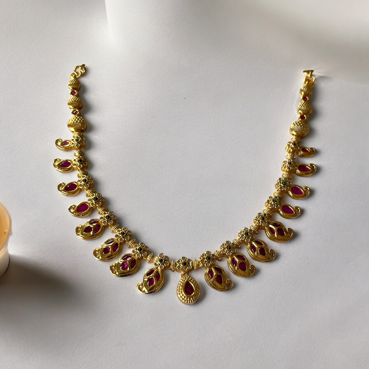 Gold Maanga Neckwear Set with Kemp Stones