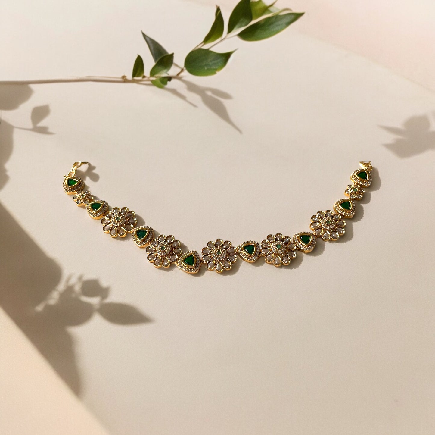 Elegant Green Floral Neckwear Set